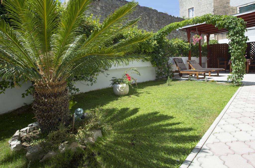 City Center Apartment Kadena Split Bagian luar foto