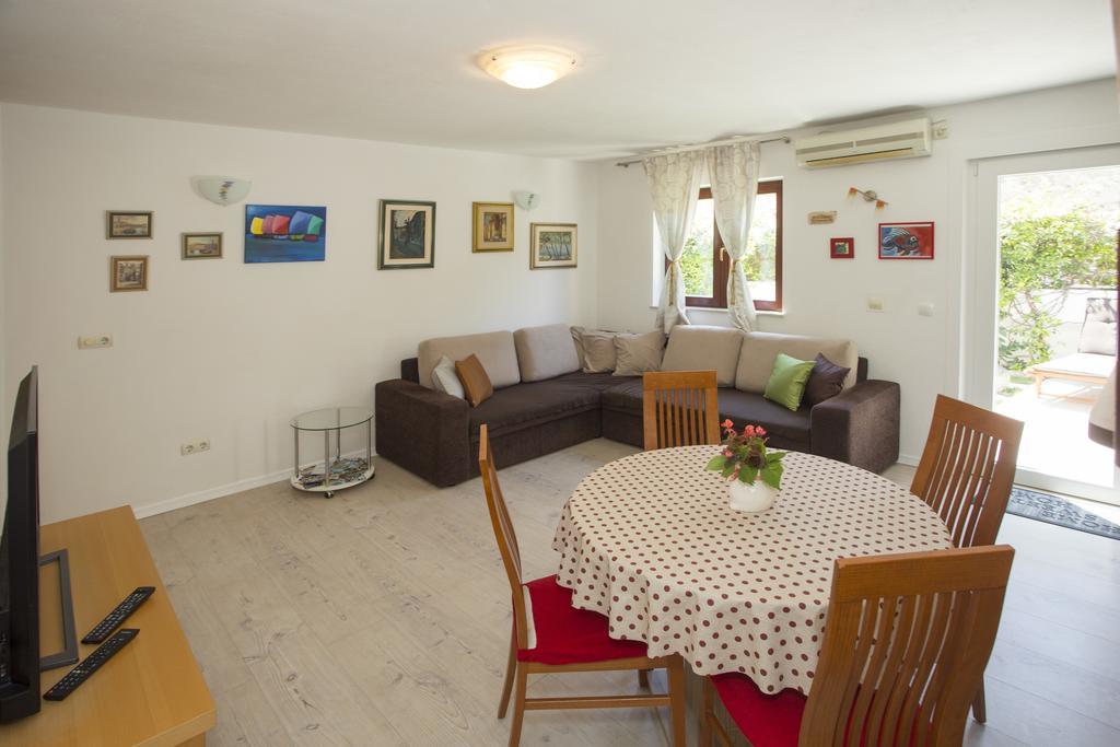 City Center Apartment Kadena Split Bagian luar foto